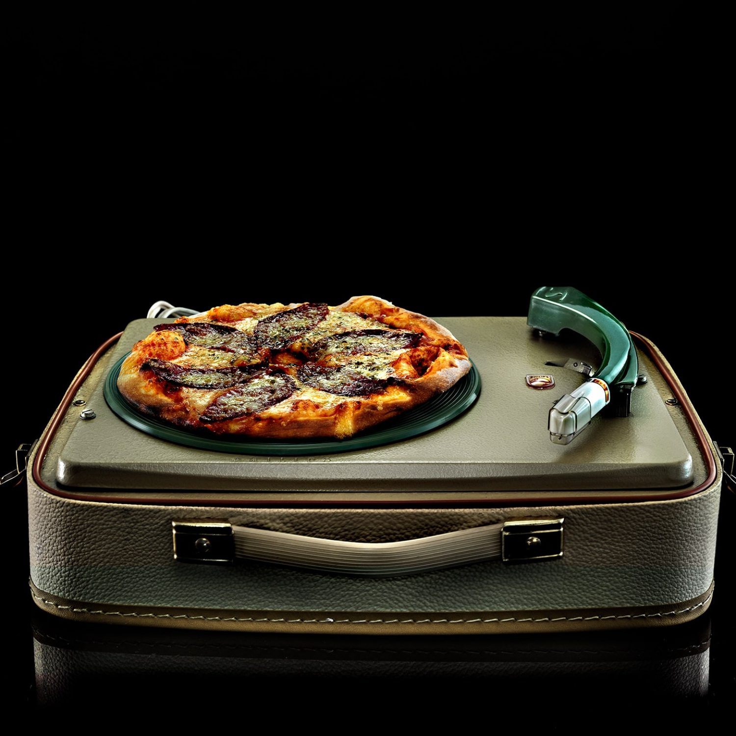 Philipp Schumacher record player still life unusual iconic fine art